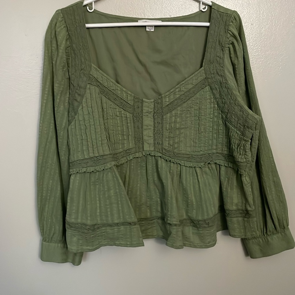X large women’s flowy blouse American Eagle